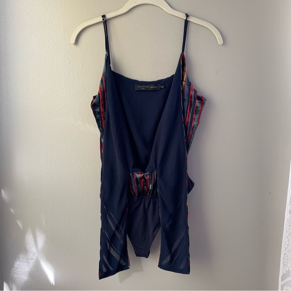 HOUSE OF HARLOW 1960 x REVOLVE Lauren Bodysuit in Velvet Stripes - Picture 5 of 8